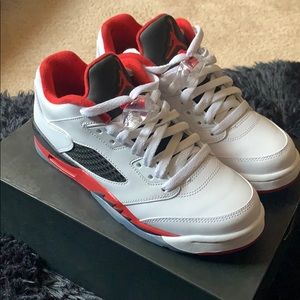 AIR JORDAN 5 RETRO LOW